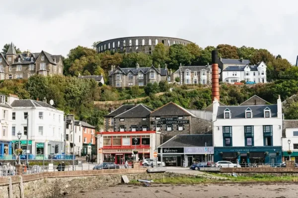 Oban, Glencoe, Highland Lochs & Castles Tour
